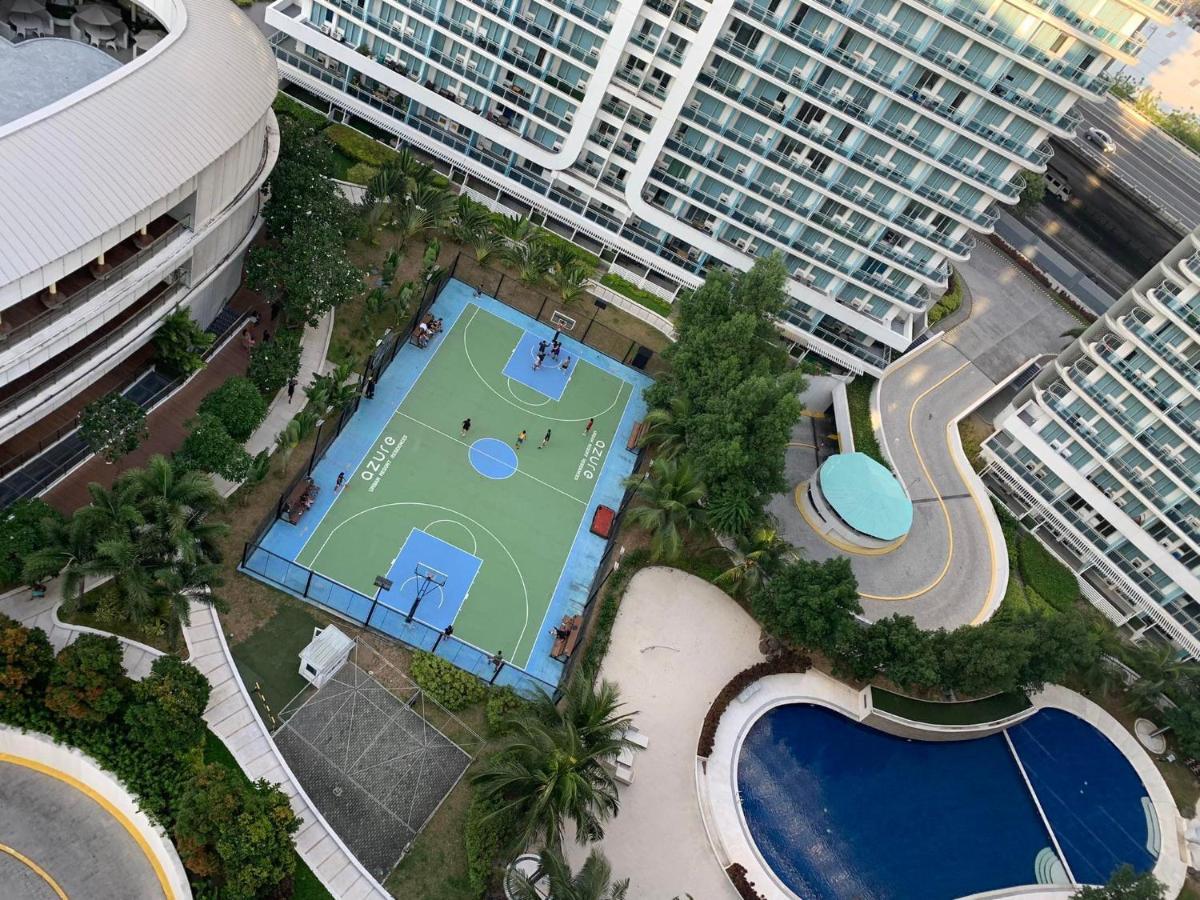 Azure C5 Man-Made Beach Balcony Multiple Units Manila Exterior photo